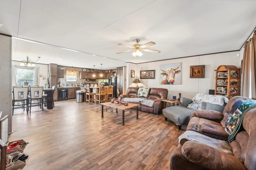837 Southwood Drive Horseshoe Bay TX 78657