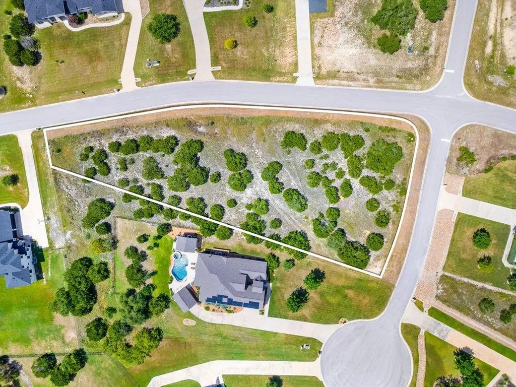 270 Honey Locust Court Driftwood TX 78619
