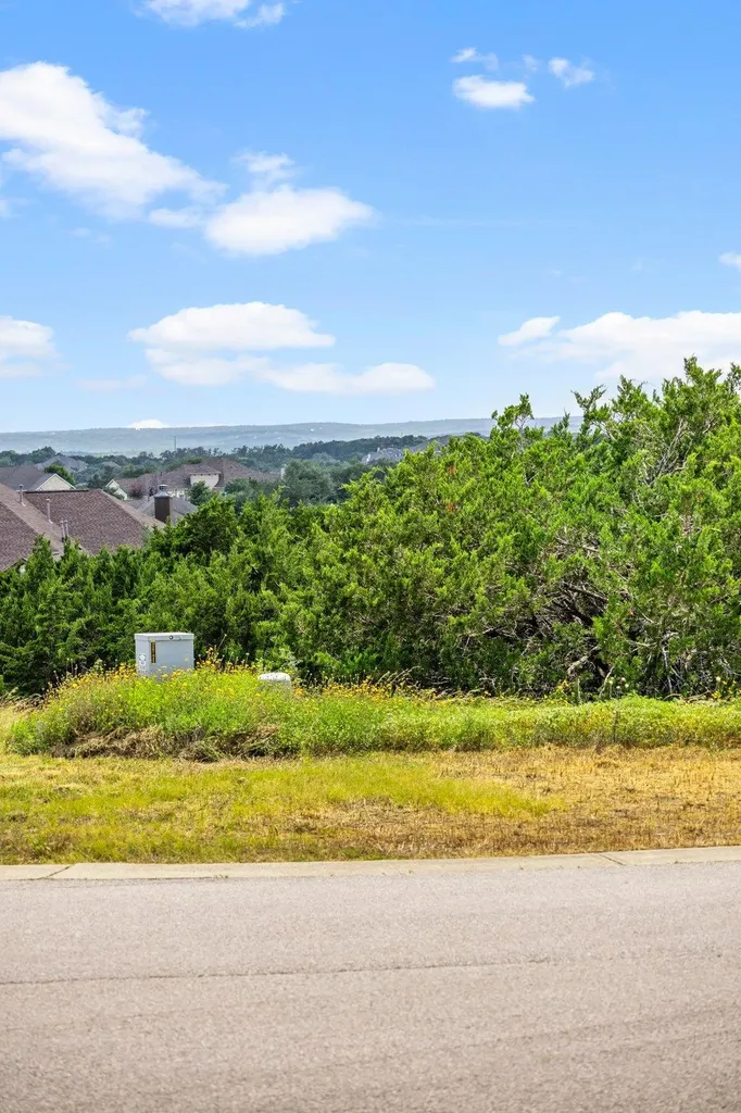 270 Honey Locust Court Driftwood TX 78619