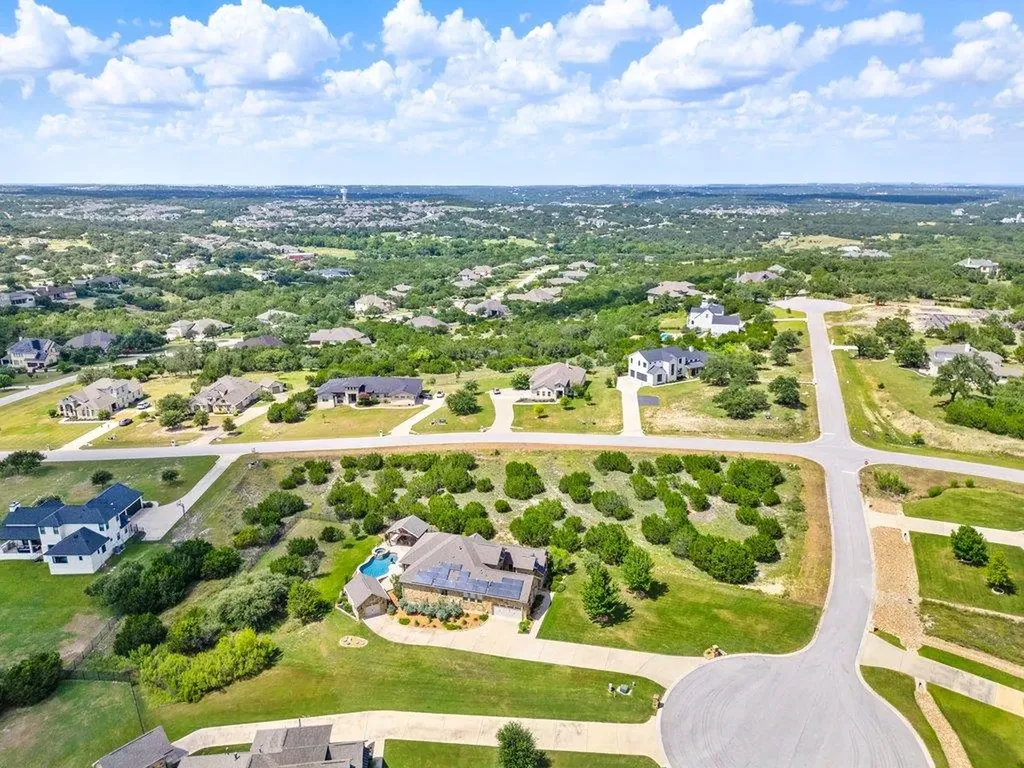 270 Honey Locust Court Driftwood TX 78619