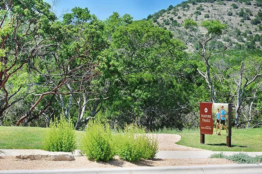 17604 Hattie Trace Austin TX 78738