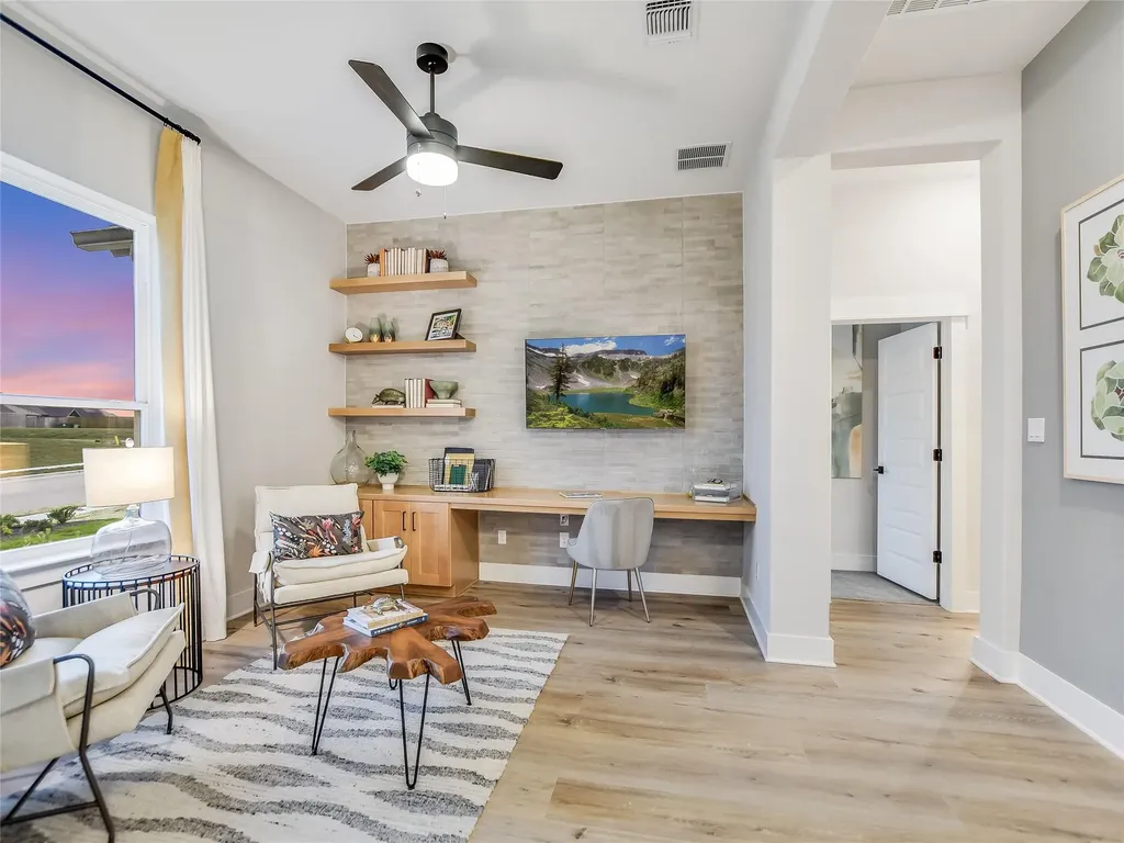 201 Retha Drive Dripping Springs TX 78620