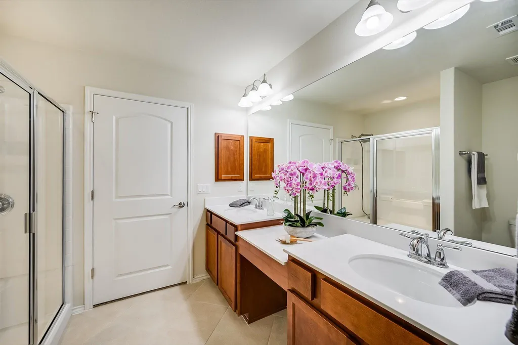 421 Holiday Creek Lane Georgetown TX 78633