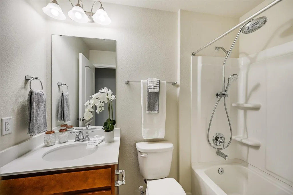 421 Holiday Creek Lane Georgetown TX 78633