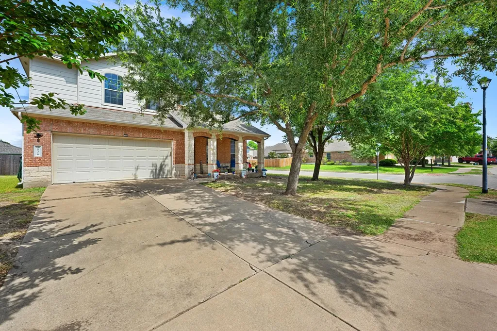 20316 Merlin Falcon Trail Pflugerville TX 78660