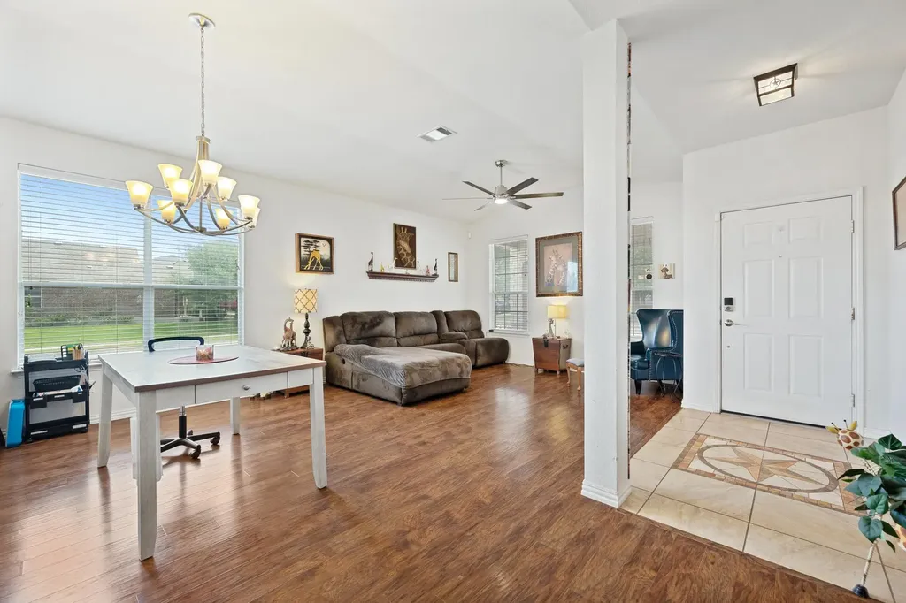 20316 Merlin Falcon Trail Pflugerville TX 78660