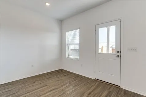 7133 Spotted Leaf Way Del Valle TX 78617