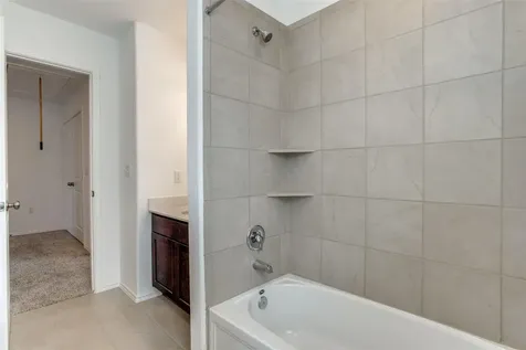 7133 Spotted Leaf Way Del Valle TX 78617