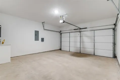 7133 Spotted Leaf Way Del Valle TX 78617