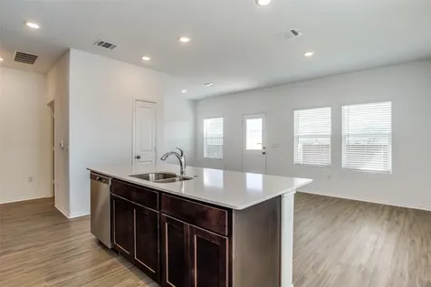 7133 Spotted Leaf Way Del Valle TX 78617
