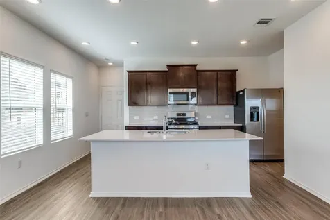 7133 Spotted Leaf Way Del Valle TX 78617