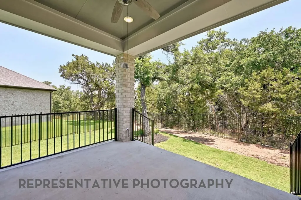251 High Rock Pass Kyle TX 78640