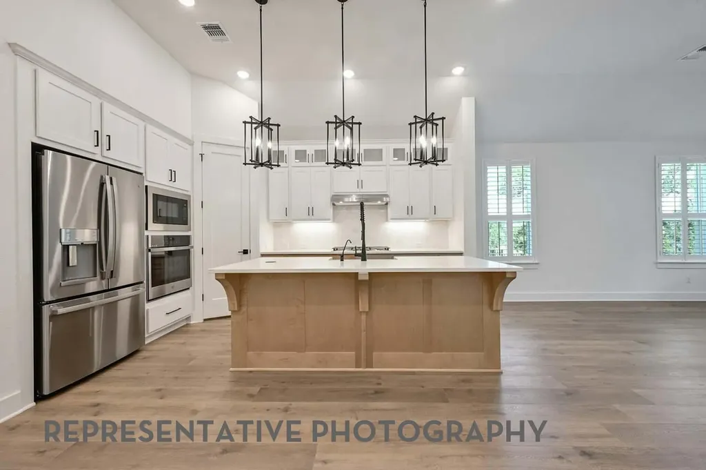 251 High Rock Pass Kyle TX 78640
