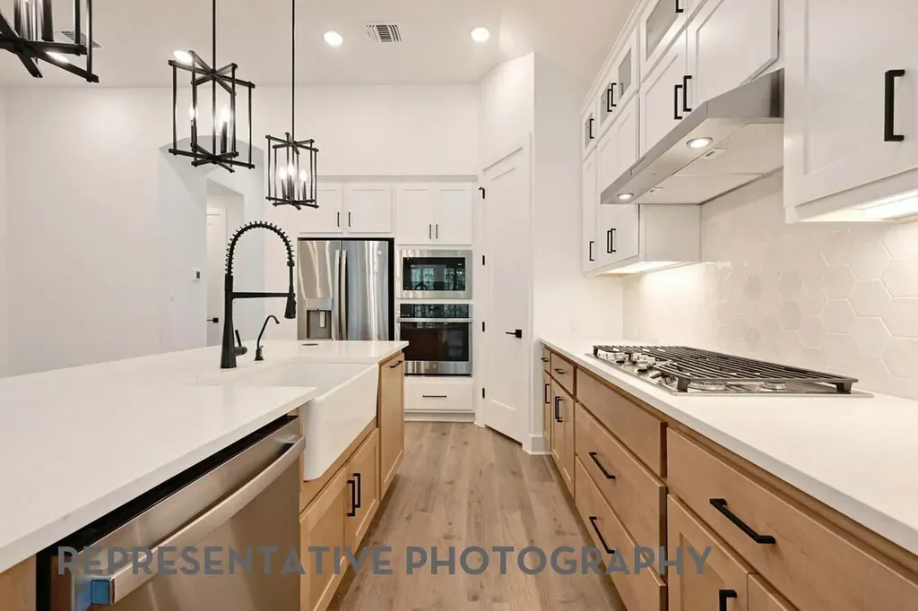251 High Rock Pass Kyle TX 78640