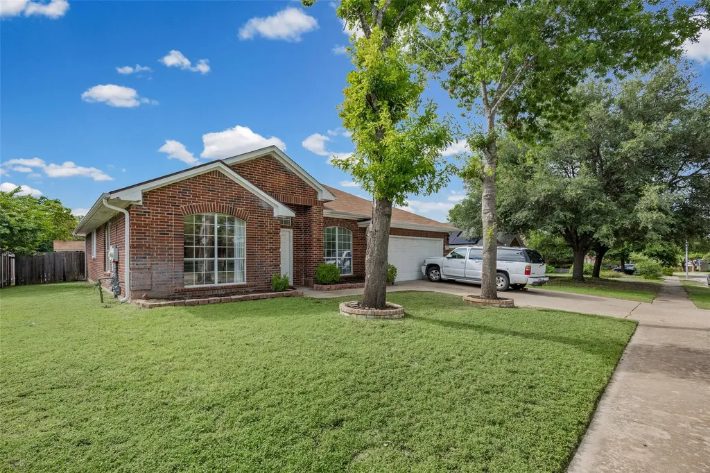 801 Brown Drive Pflugerville TX 78660