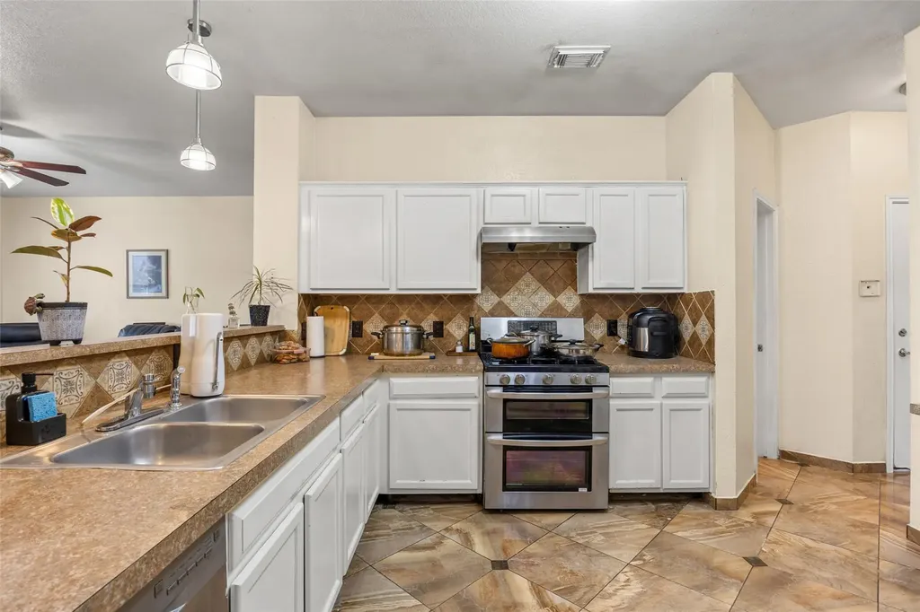 801 Brown Drive Pflugerville TX 78660