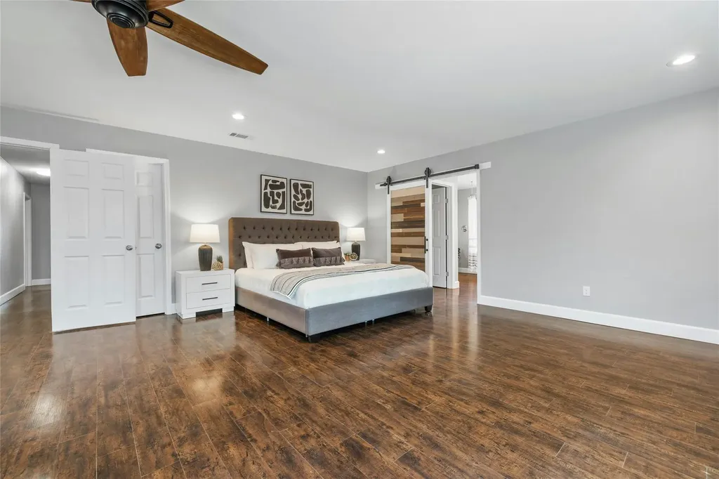 5503 Manor Road Austin TX 78723