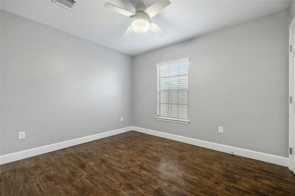 5503 Manor Road Austin TX 78723