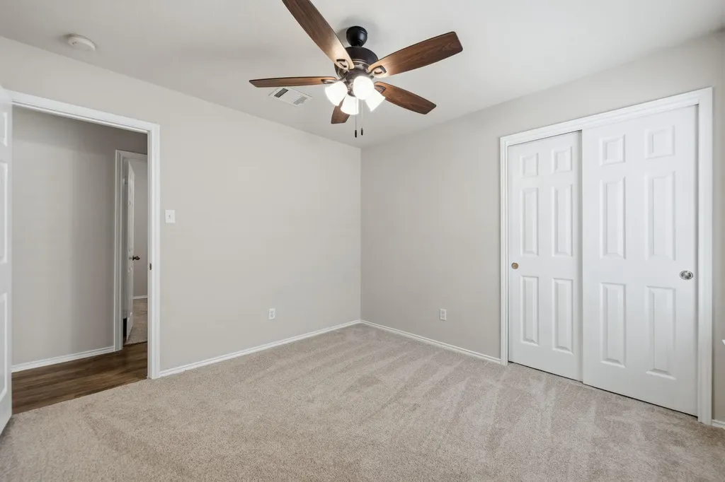 3704 Kissman Drive Austin TX 78728