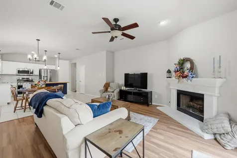 3704 Kissman Drive Austin TX 78728