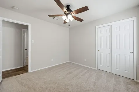 3704 Kissman Drive Austin TX 78728