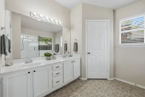 3704 Kissman Drive Austin TX 78728