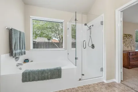 3704 Kissman Drive Austin TX 78728