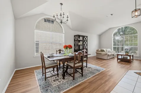 3704 Kissman Drive Austin TX 78728
