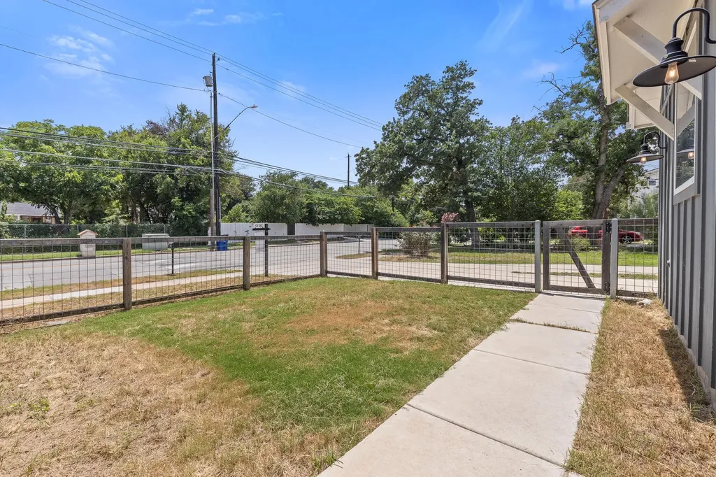 2604 Wheless Lane Austin TX 78723