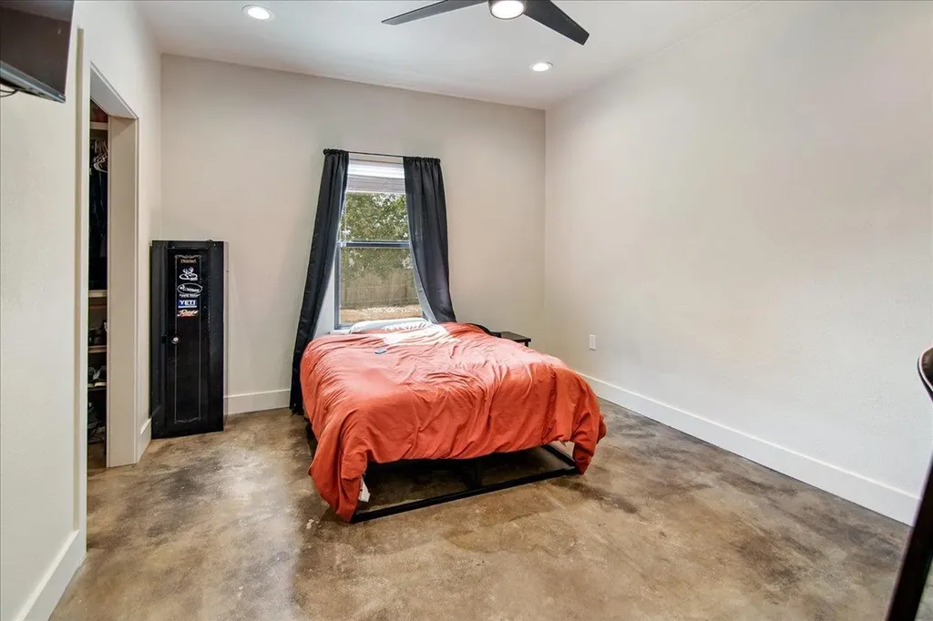 3411 Concho Trail Kingsland TX 78639
