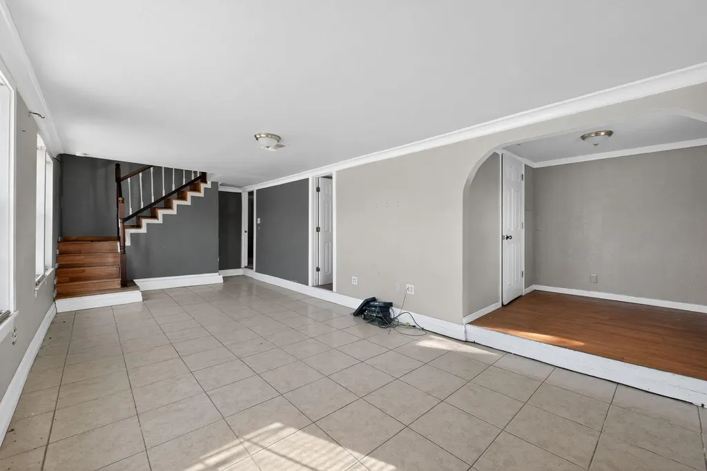 706 W 5th Street Hearne TX 77859