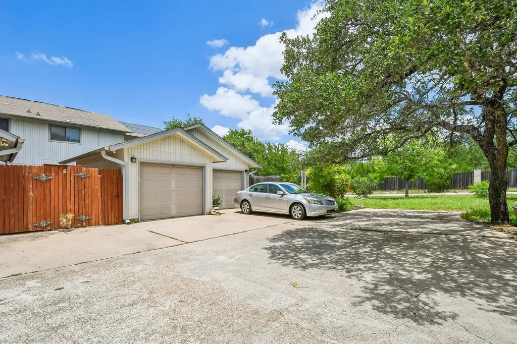 4202 Hudson Bend Road Austin TX 78734