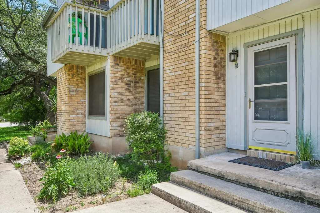 4202 Hudson Bend Road Austin TX 78734