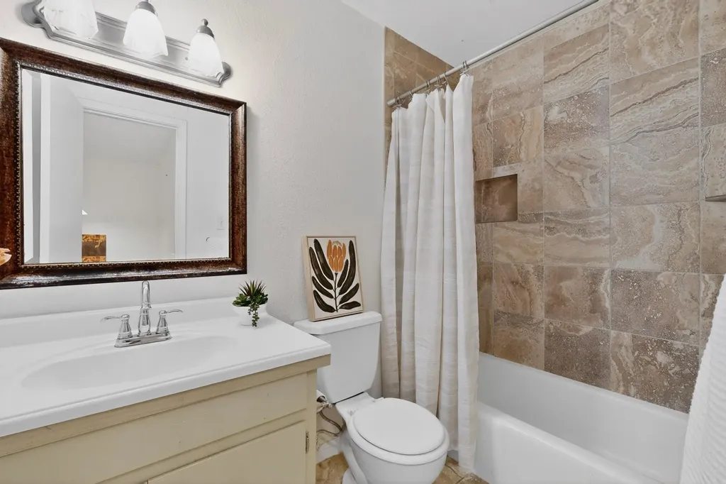 6407 Cannonleague Drive Austin TX 78745