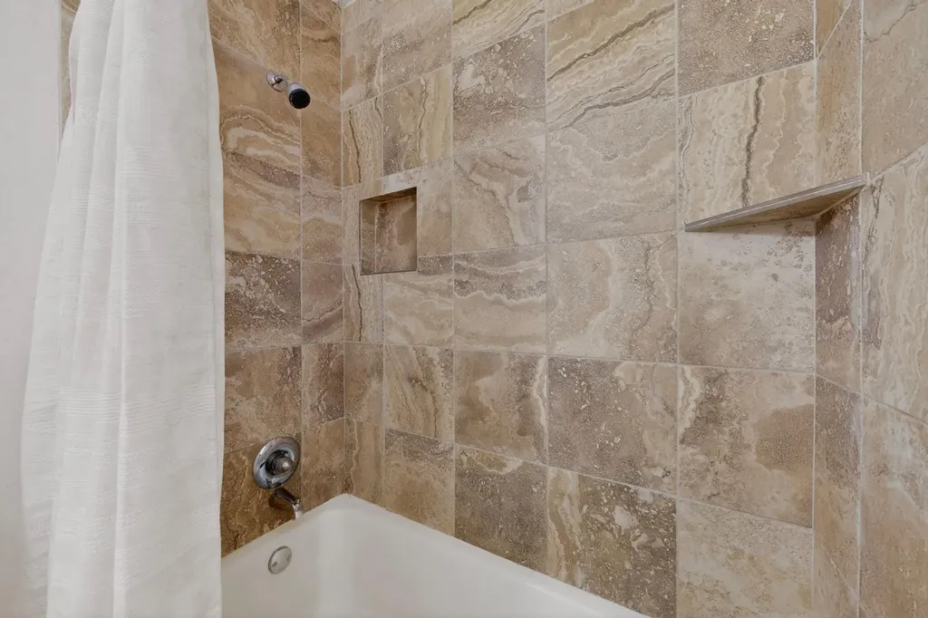 6407 Cannonleague Drive Austin TX 78745