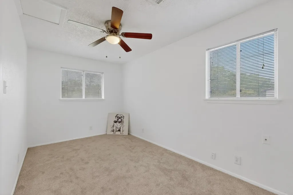 6407 Cannonleague Drive Austin TX 78745