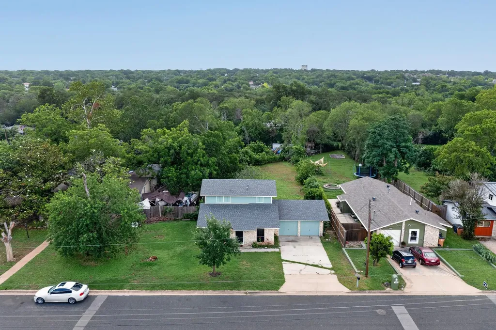 6407 Cannonleague Drive Austin TX 78745
