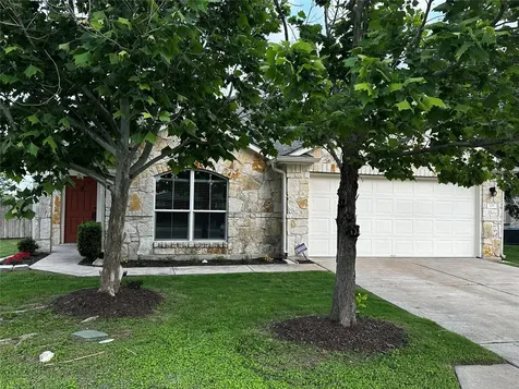 106 Double Barrel Court Bastrop TX 78602