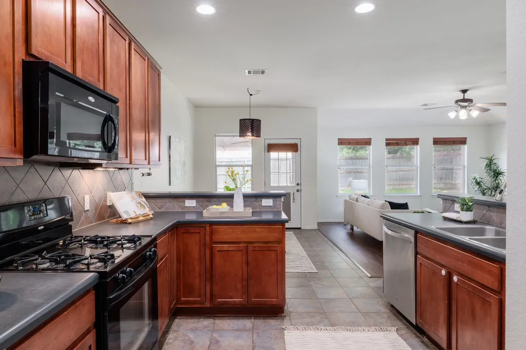 12101 Timber Heights Drive Austin TX 78754