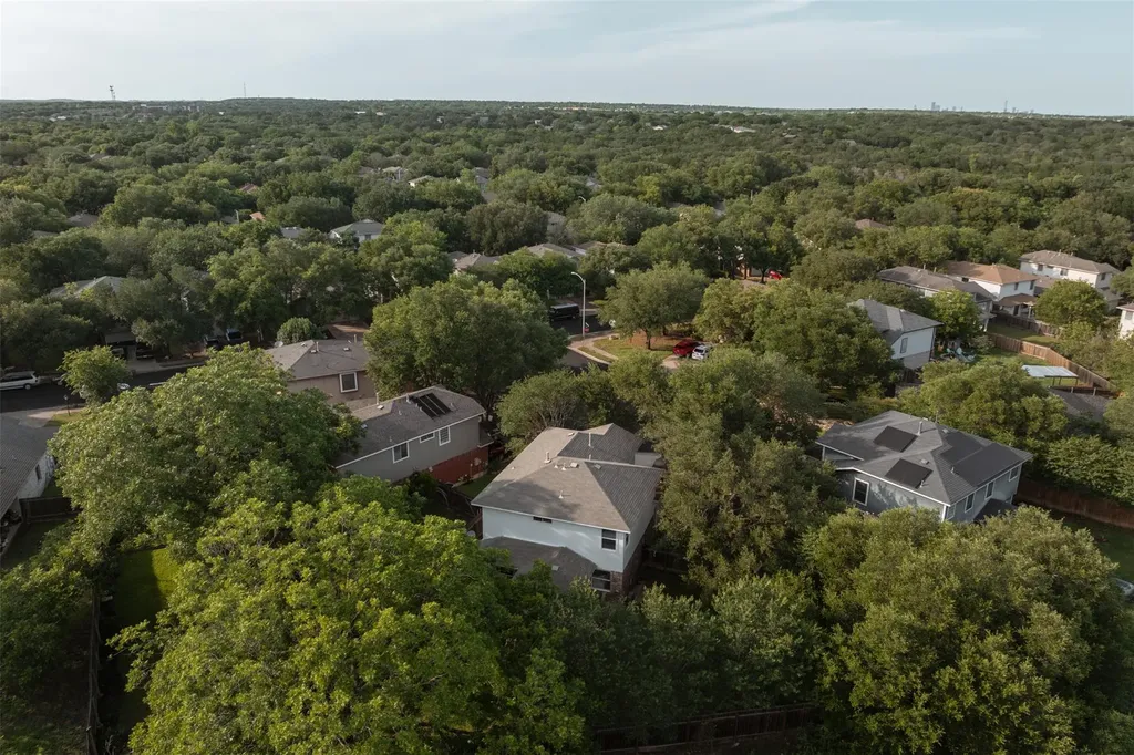 1305 Summoners Tale Court Austin TX 78748