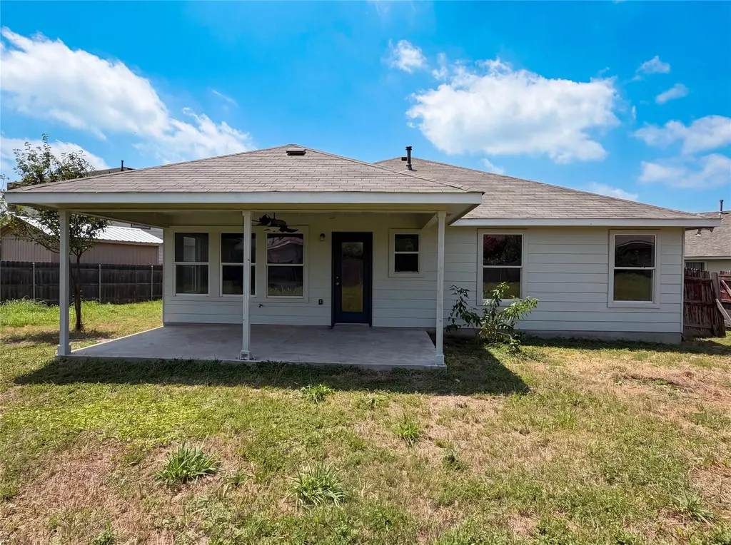 12816 Wooly Bucket Cove Elgin TX 78621