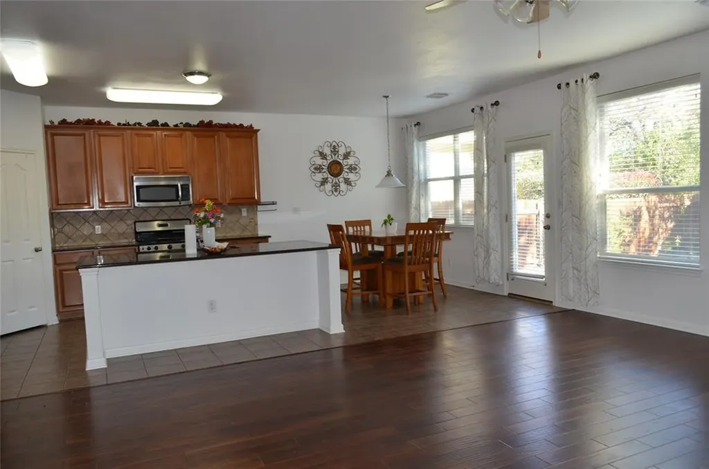 15324 Interlachen Drive Austin TX 78717