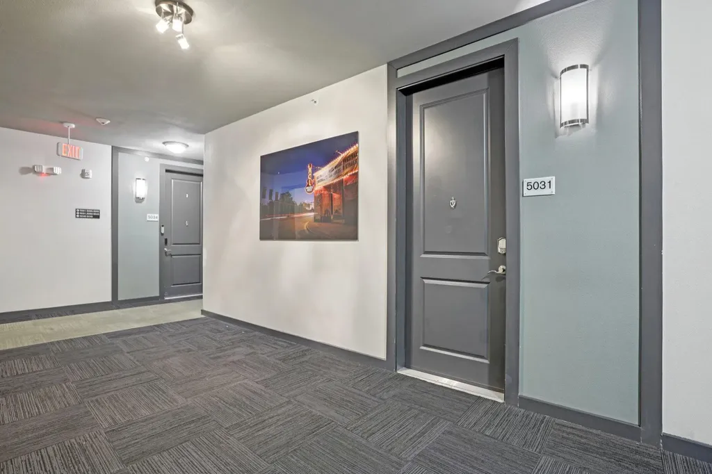 1900 Barton Springs Road Austin TX 78704