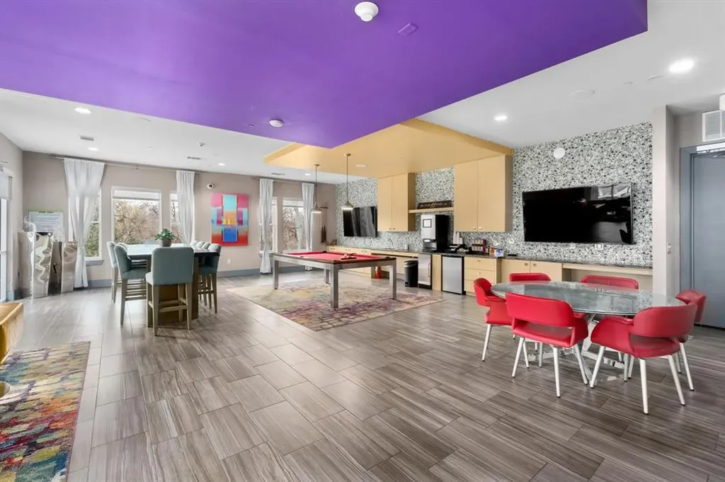 1900 Barton Springs Road Austin TX 78704