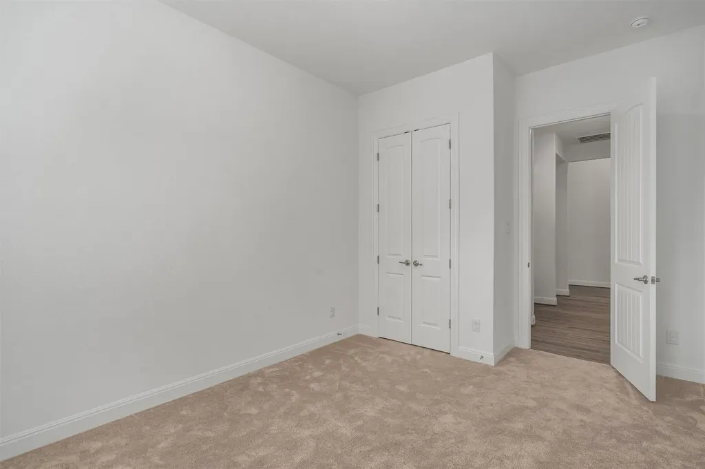 2225 Lucky Cove Leander TX 78641