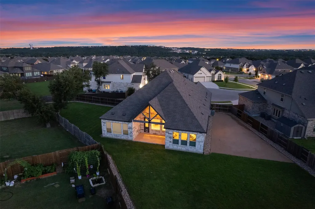 2225 Lucky Cove Leander TX 78641