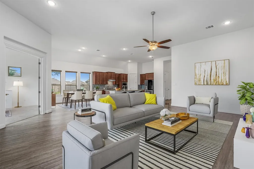 2225 Lucky Cove Leander TX 78641