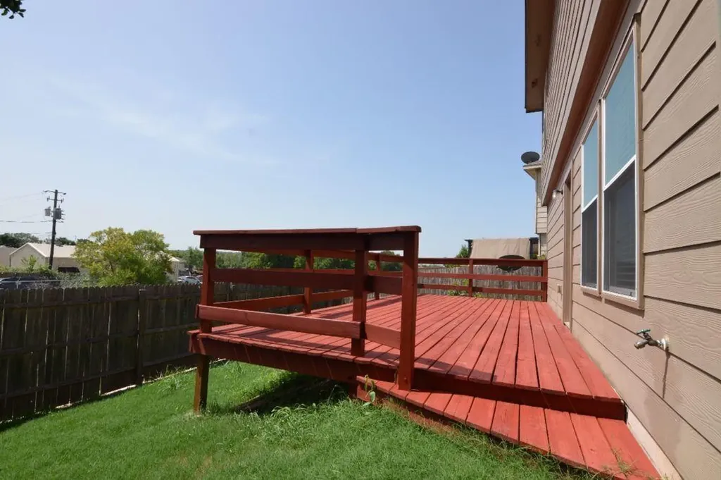 11525 Autumn Ash Drive Manchaca TX 78652