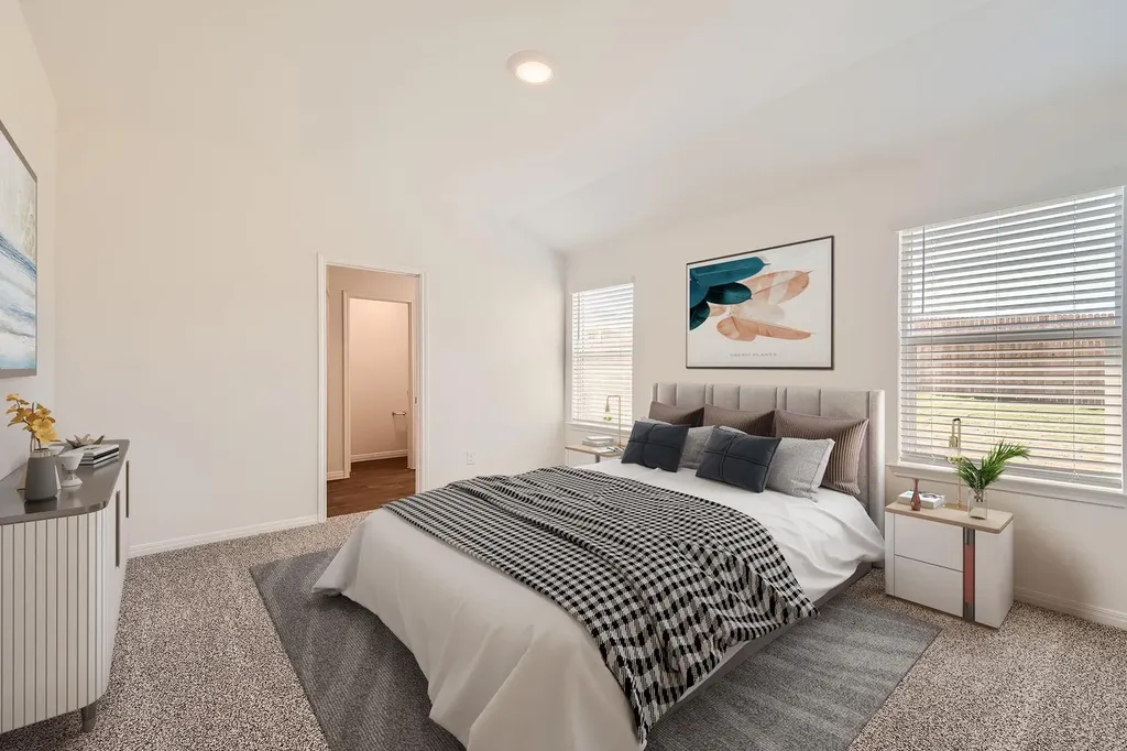 508 Gladiola Loop Kyle TX 78640