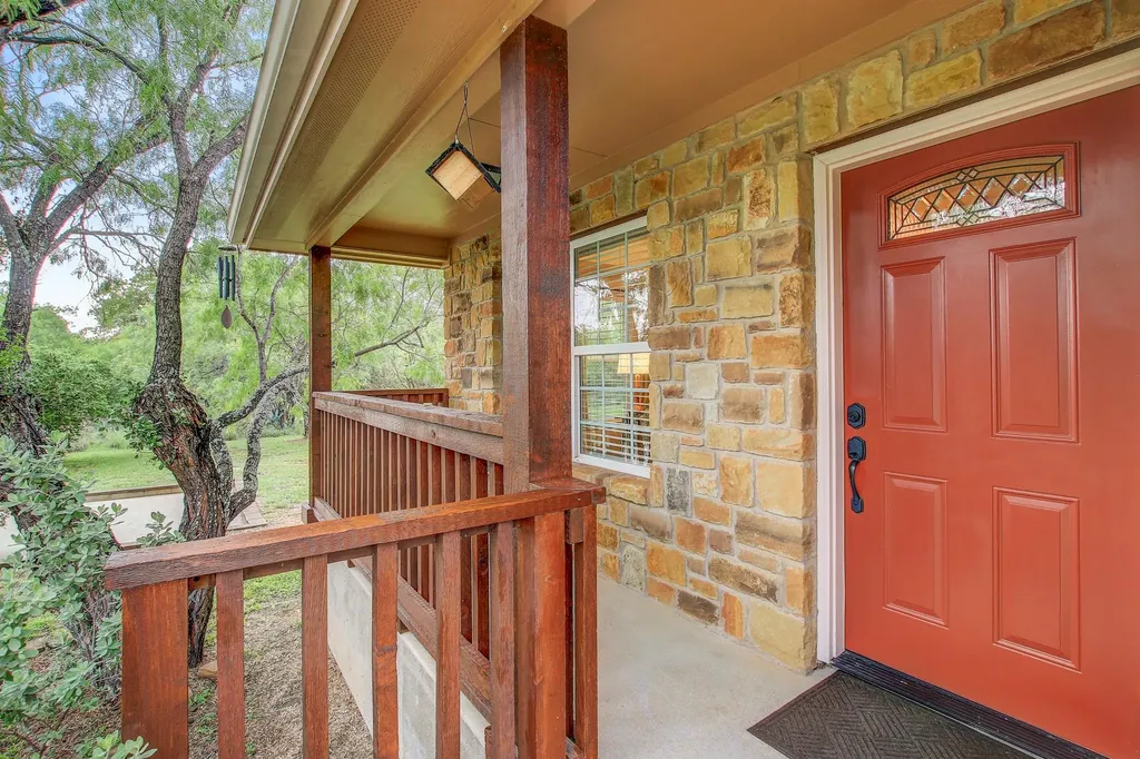153 Hill Drive Marble Falls TX 78654